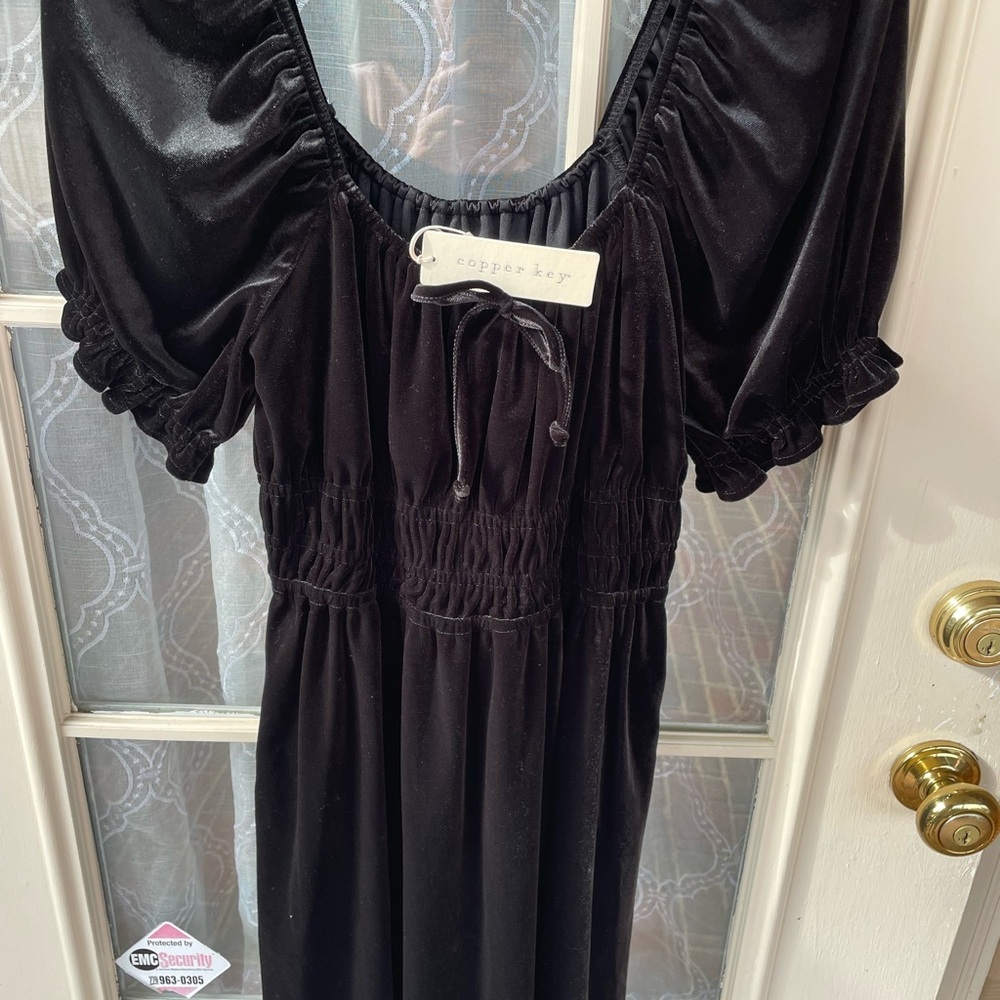 Copper Key Black Velvet Smocked Babydoll Dress Size Large NWT